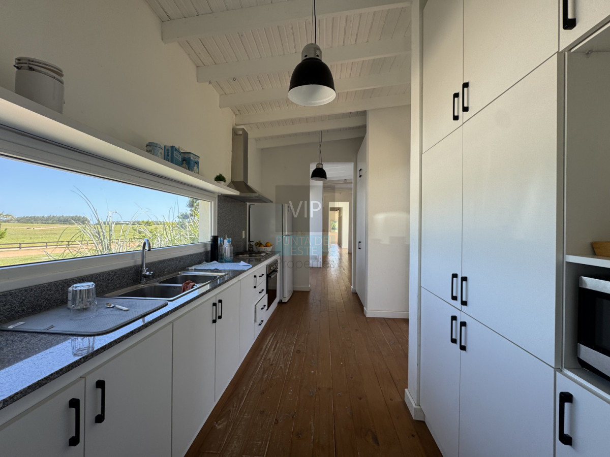 Casa ID.745 - Alquiler Casa 3 dormitorios En Las Garzas - Uruguay