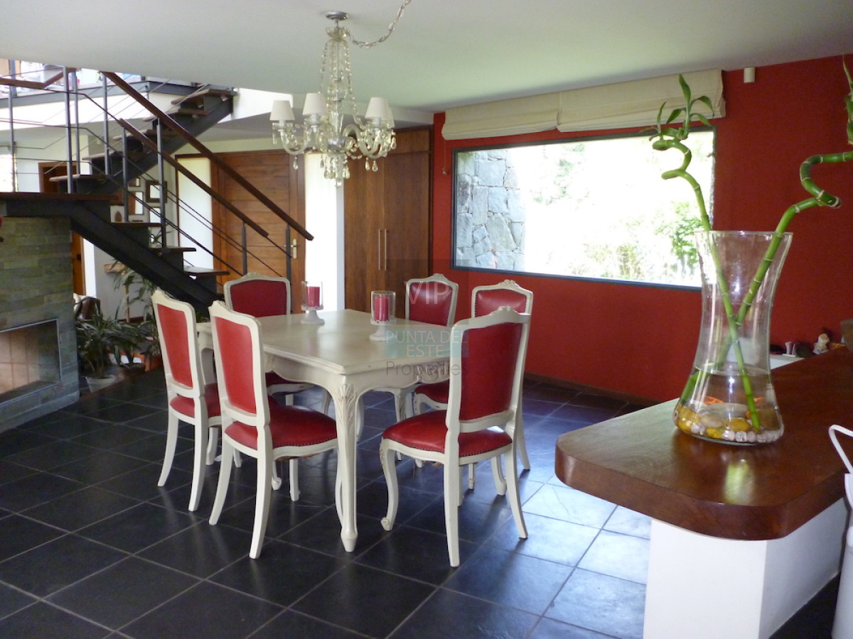 Casa ID.1859 - Venta casa 4 dormitorios Punta del Este