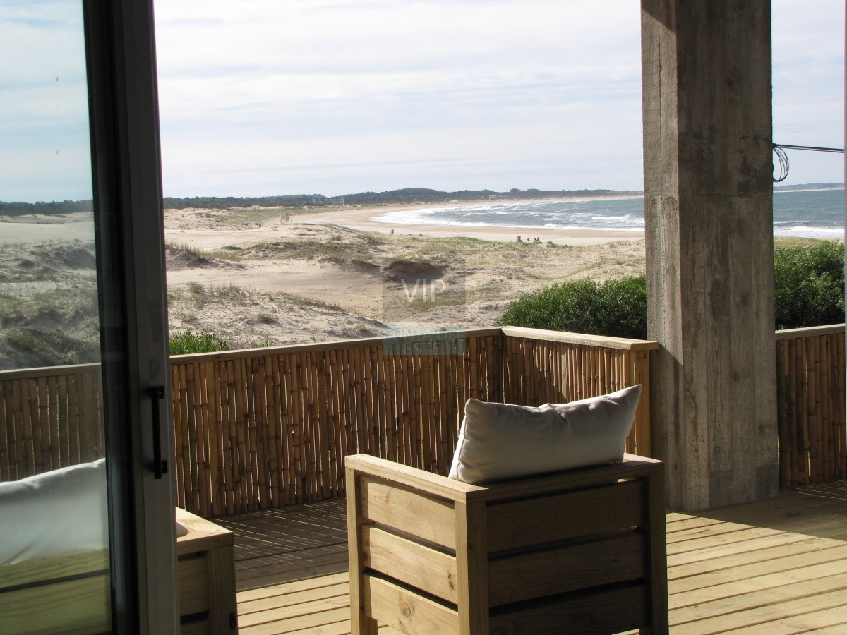 Casa ID.1057 - Venta casa de 4 dormitorios en José Ignacio con vista al mar