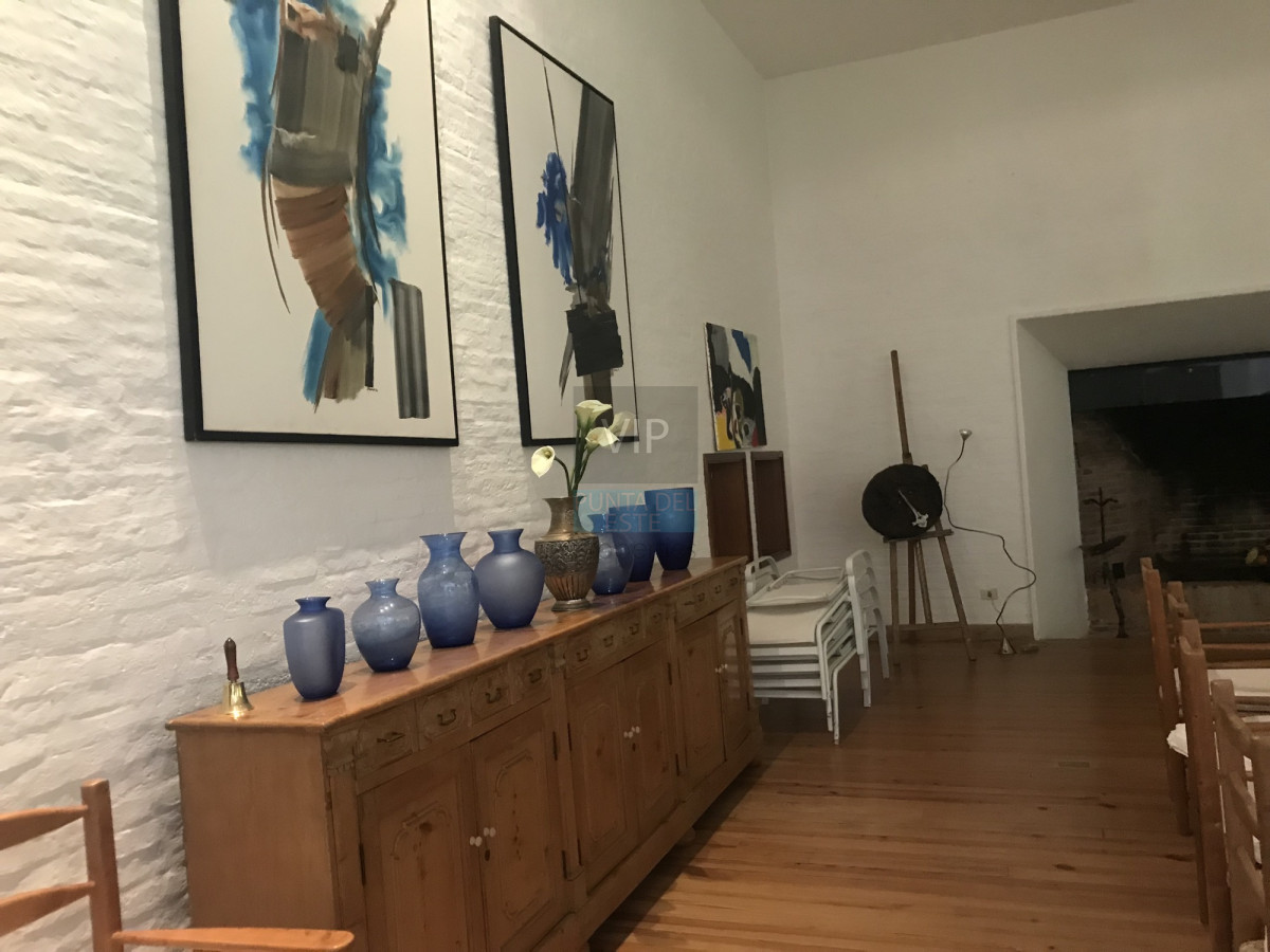 Casa ID.275 - Venta de casa de 4 suites en el Golf Punta del Este
