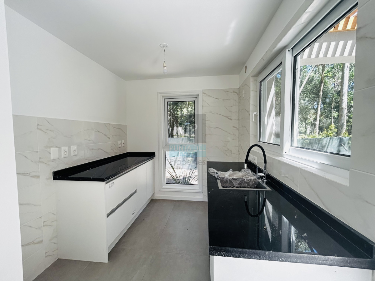 Burnett - GoPunta - Portal Inmobiliario de Punta del Este - Maldonado