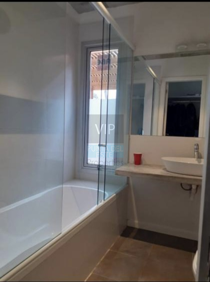 Casa ID.788 - Vendo hermosa propiedad en Montoya de 3 suites con vista al mar