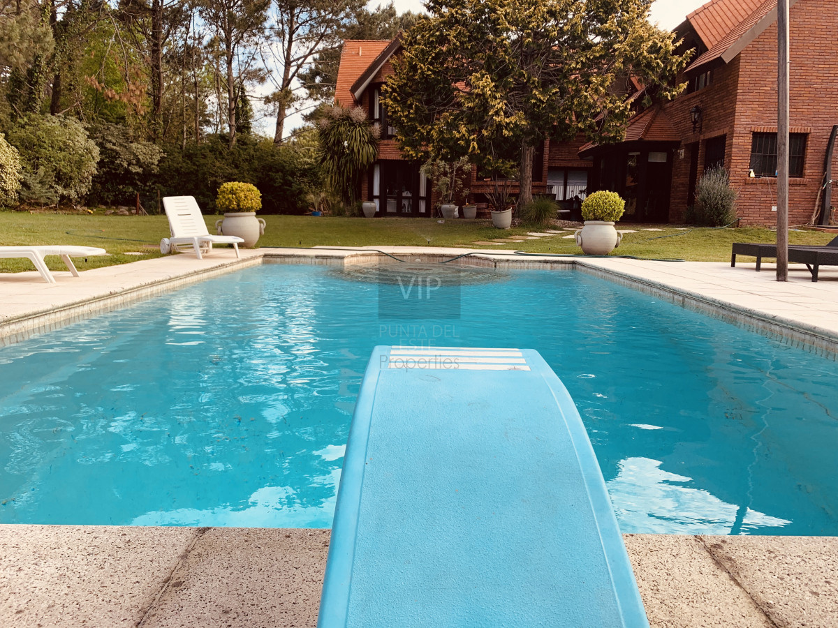 Beverly Hills - GoPunta - Portal Inmobiliario de Punta del Este - Maldonado