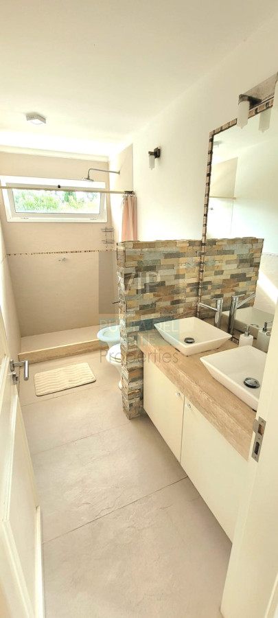 Casa ID.2139 - Venta casa de 4 dormitorios barrio Marly Punta del Este