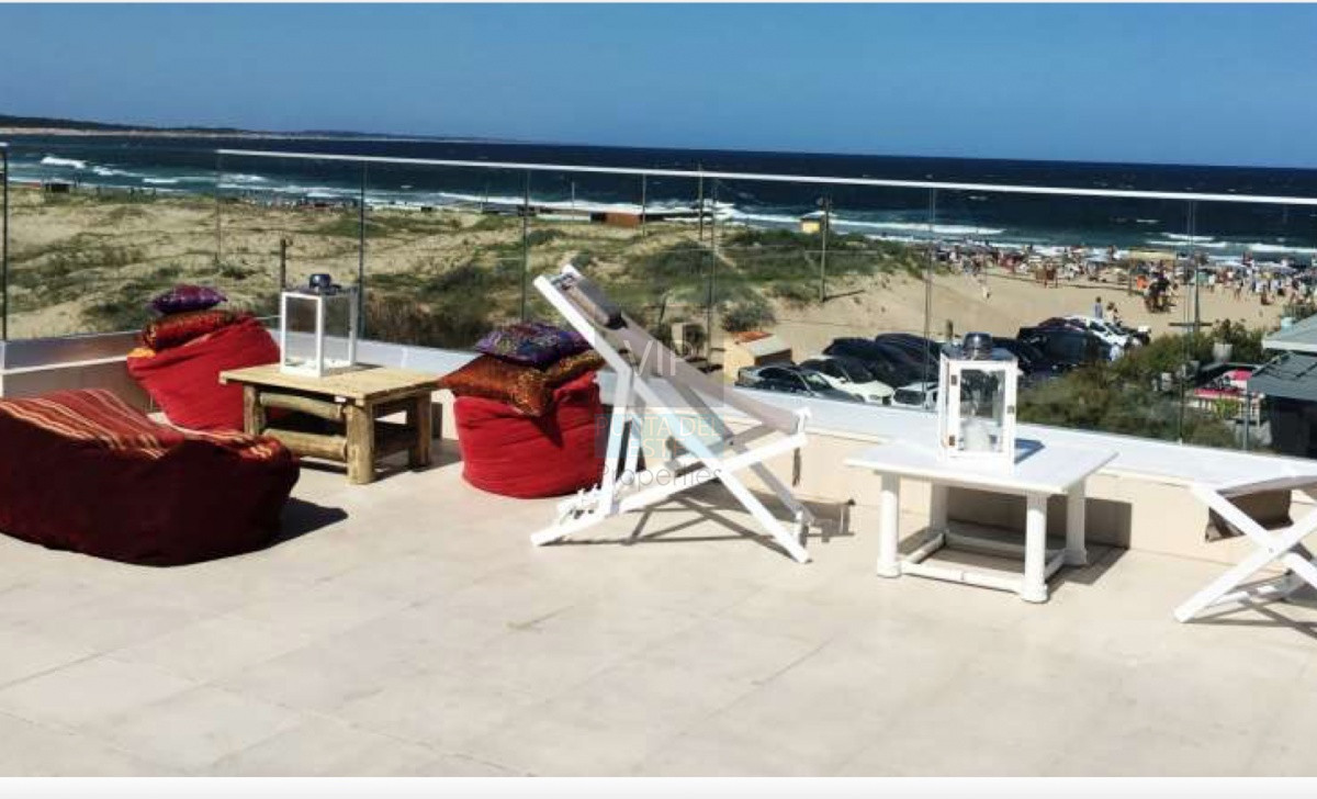 Casa ID.1057 - Venta casa de 4 dormitorios en José Ignacio con vista al mar