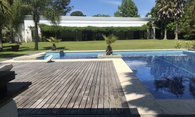 Vendo excepcional casa de 4 suites en el Golf
