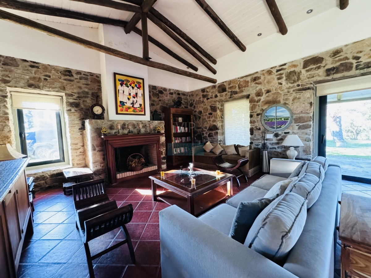 Chacra ID.2229 - Chacra en Venta 5 hectáreas Pueblo Edén con olivos 