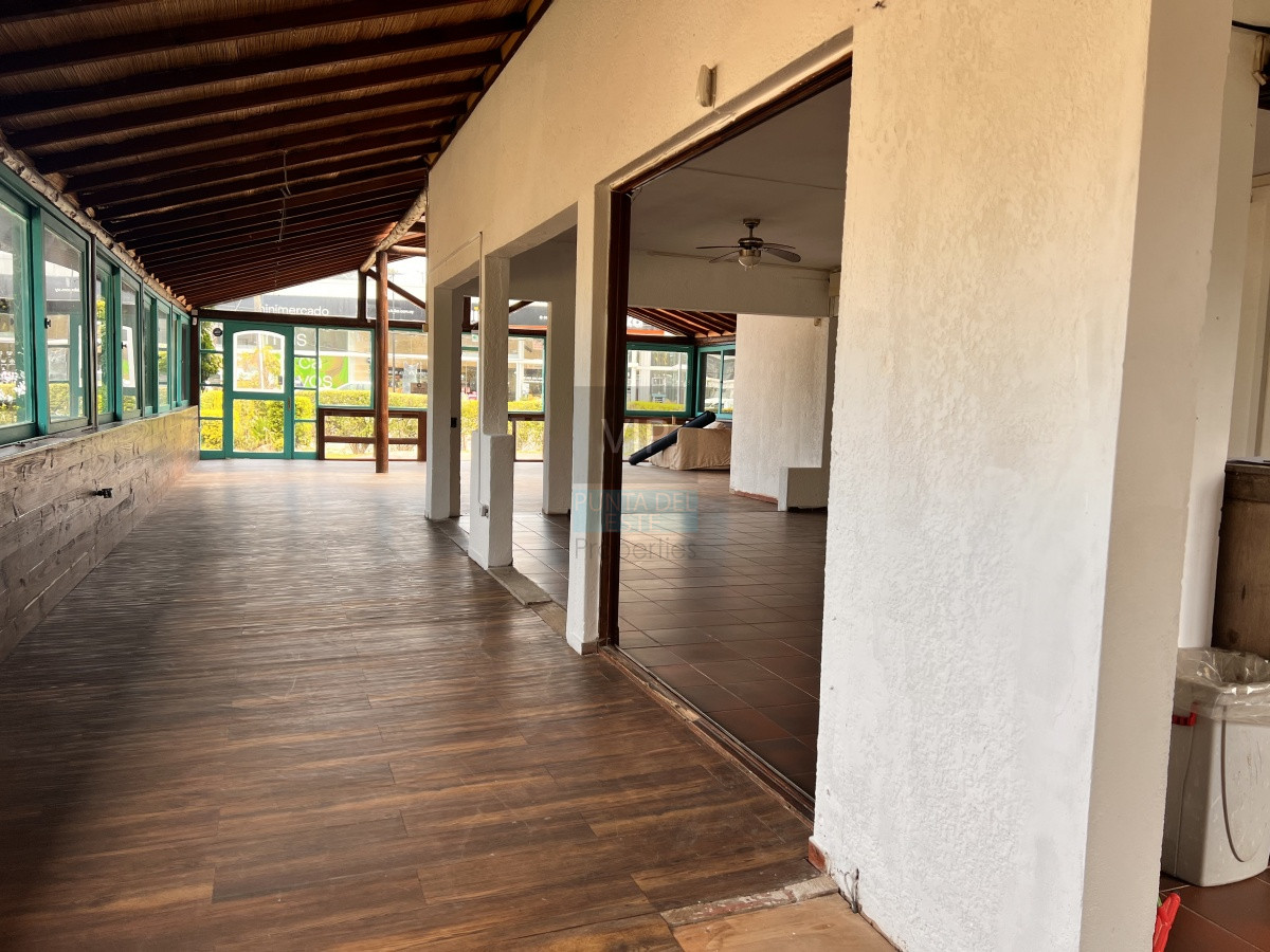 Local Comercial ID.1376 - Venta local en Punta del Este Uruguay