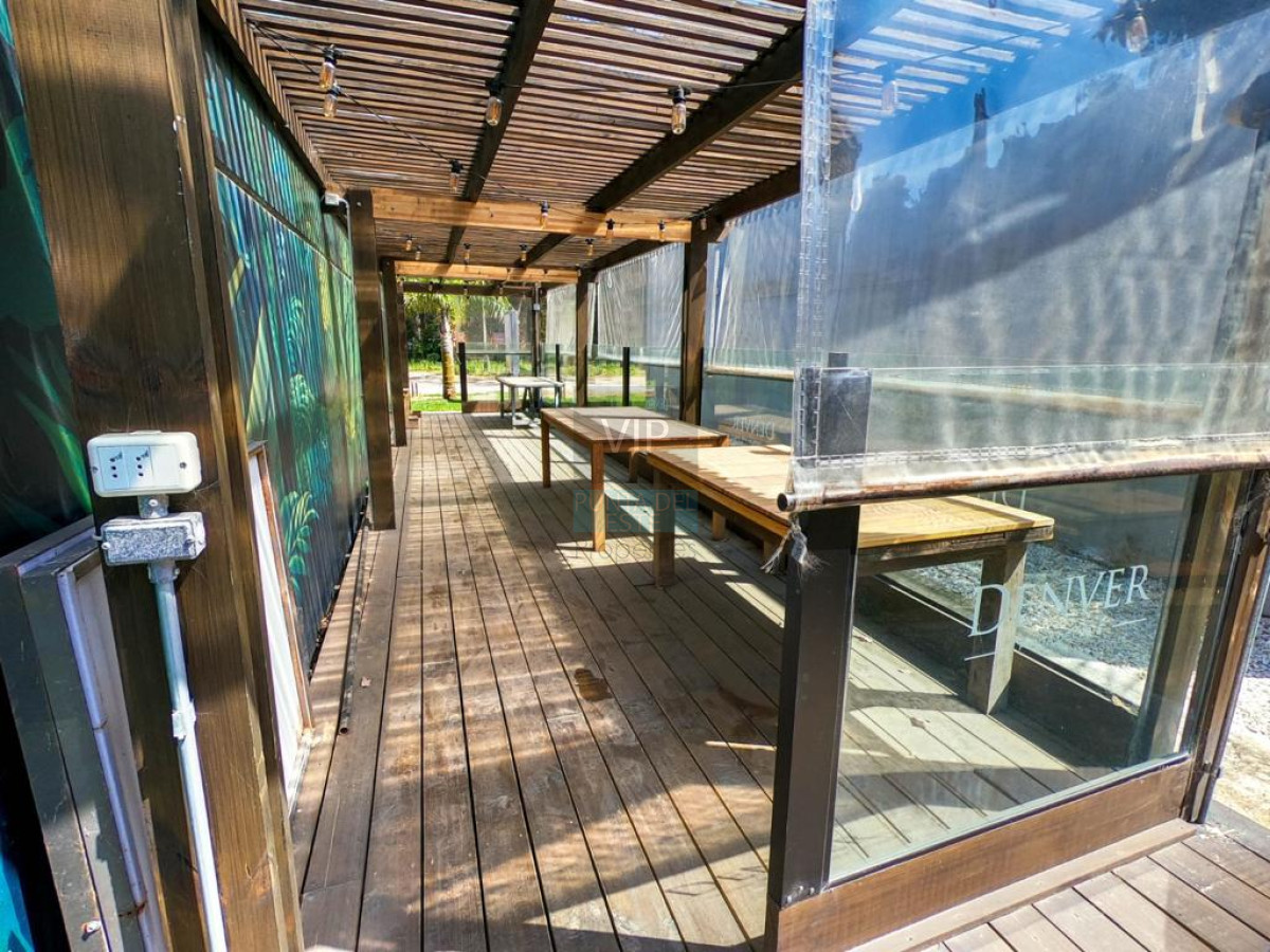 Local Comercial ID.812 - Venta local en Punta Ballena