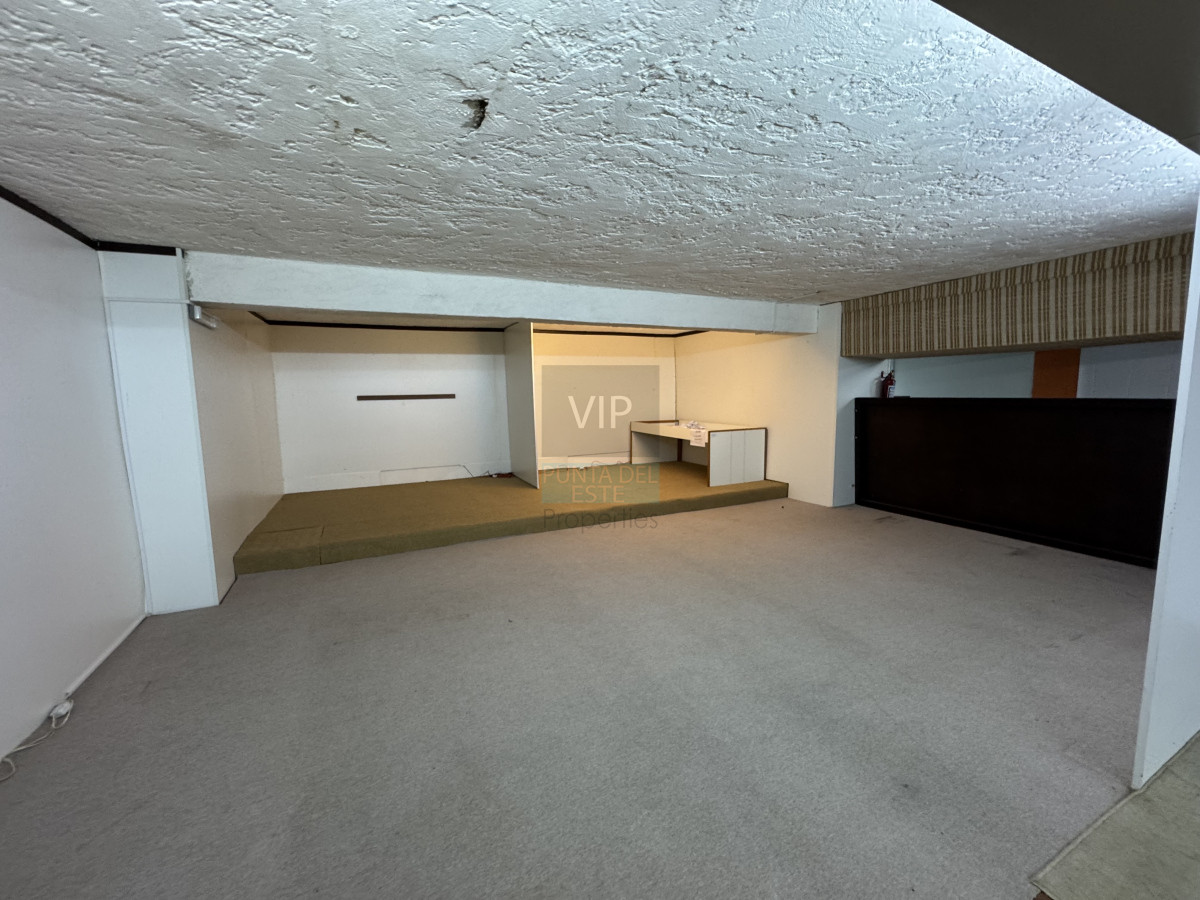 Local Comercial ID.1858 - Venta Local Punta Del Este
