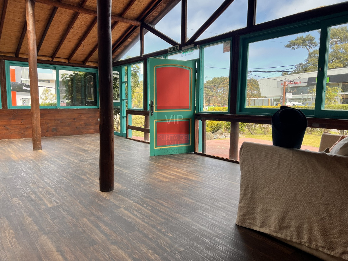 Local Comercial ID.1376 - Venta local en Punta del Este Uruguay