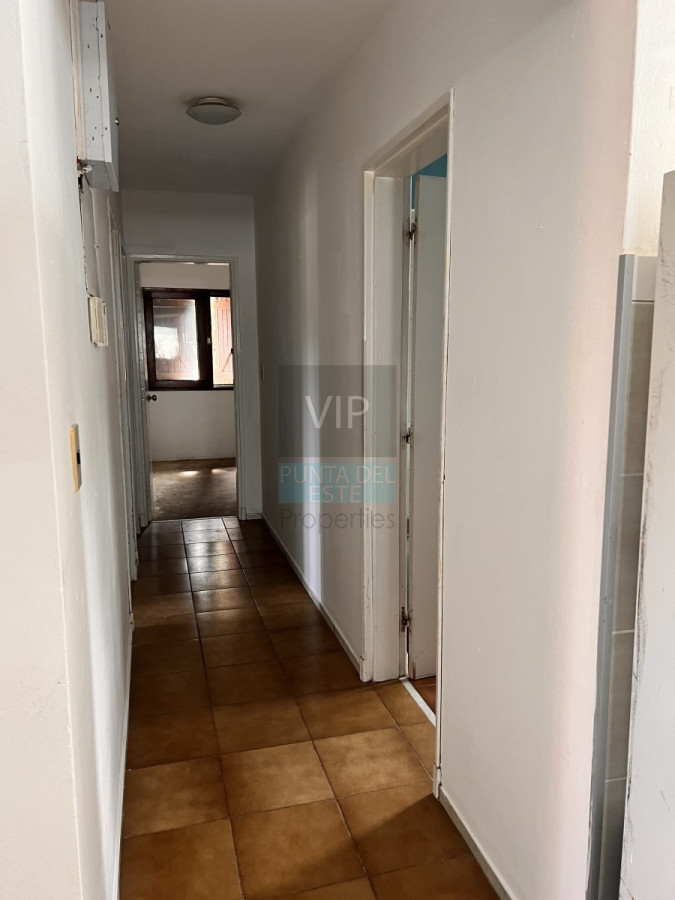 Local Comercial ID.1376 - Venta local en Punta del Este Uruguay