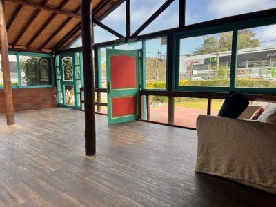 Venta local en Punta del Este Uruguay