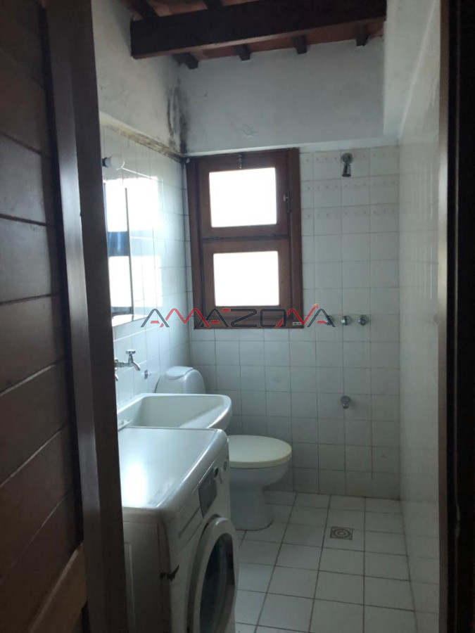 Casa ID.5499 - Casa muy bien ubicada en la mansa, ideal para vivir todo el año