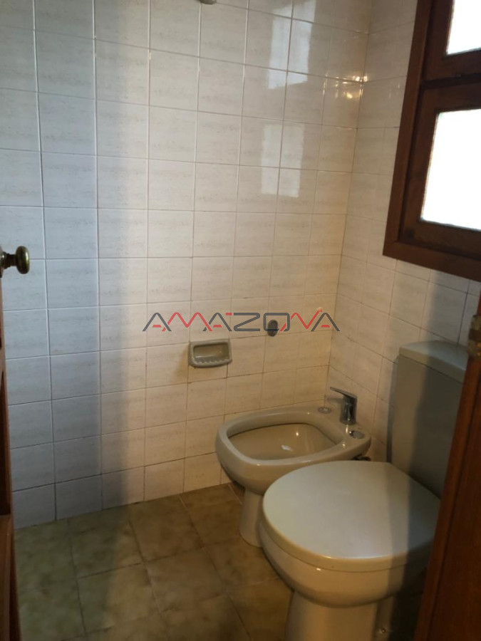 Casa ID.5499 - Casa muy bien ubicada en la mansa, ideal para vivir todo el año