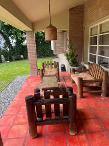Muy linda casa en la Mansa con piscina 