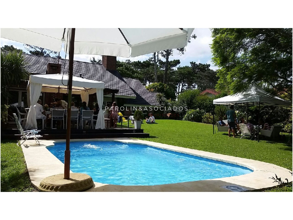 Espectacular casa en la Mansa a metros del mar