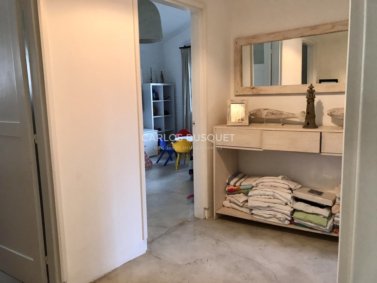 Casa ID.1095 - Muy linda casa en la Mansa con piscina y barbacoa