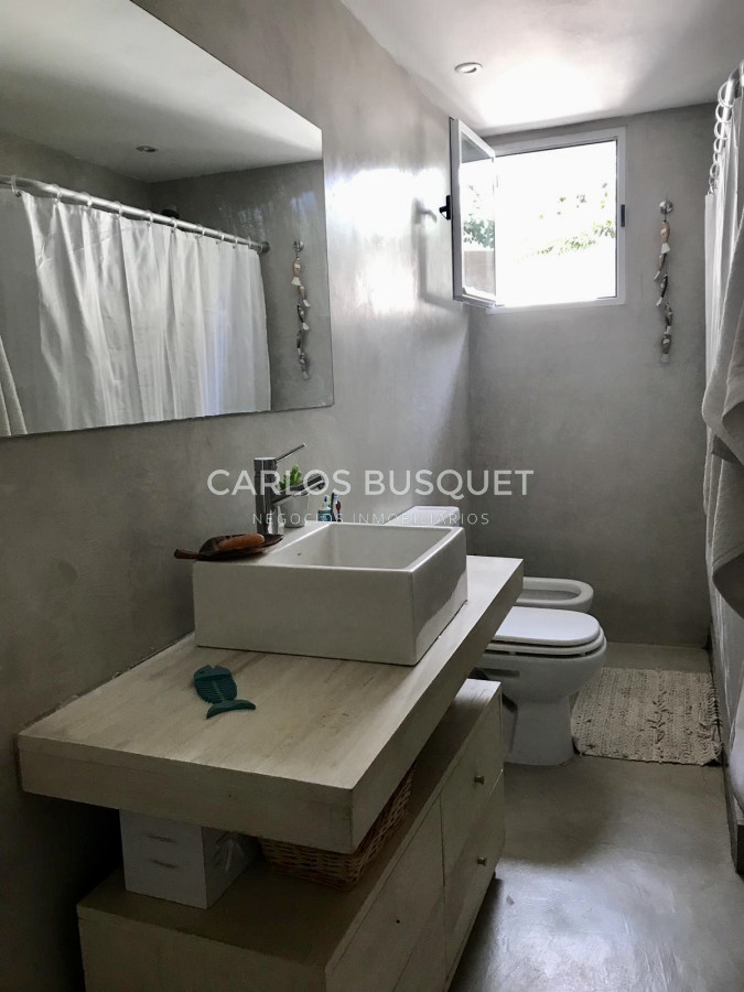 Casa ID.1095 - Muy linda casa en la Mansa con piscina y barbacoa