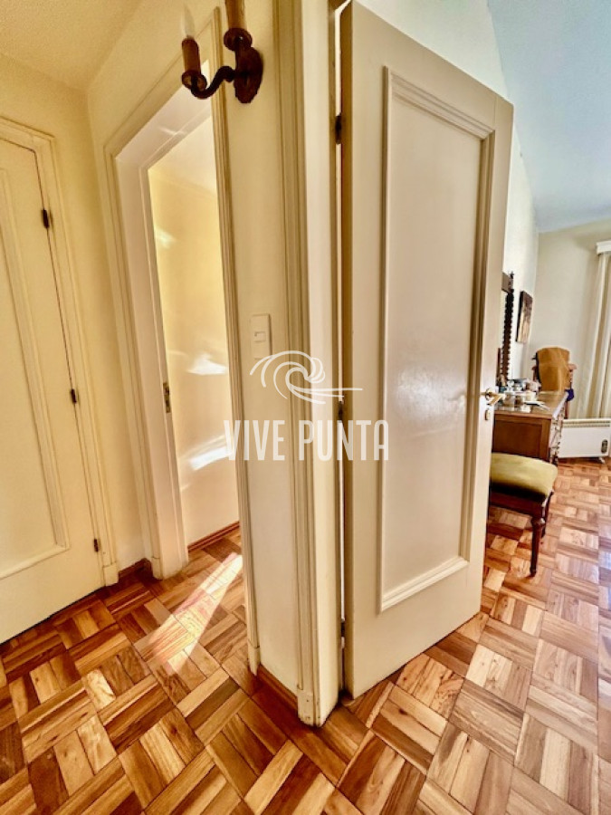 Casa ID.871 - Casa en venta en la Mansa, excelente ubicación 