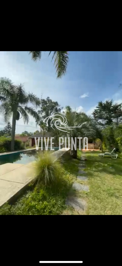Casa ID.1034 - Casa en Pinares con piscina 