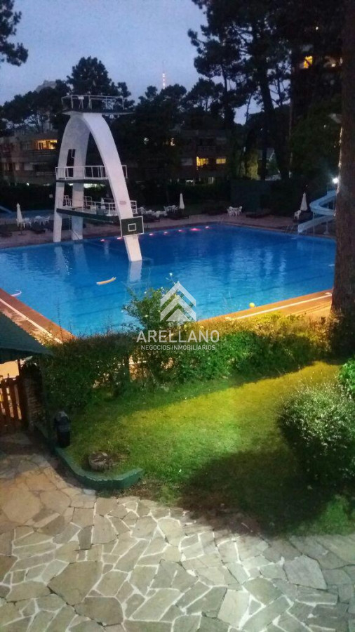 Apartamento ID.4827 - Venta apartamento 2 dormitorios 