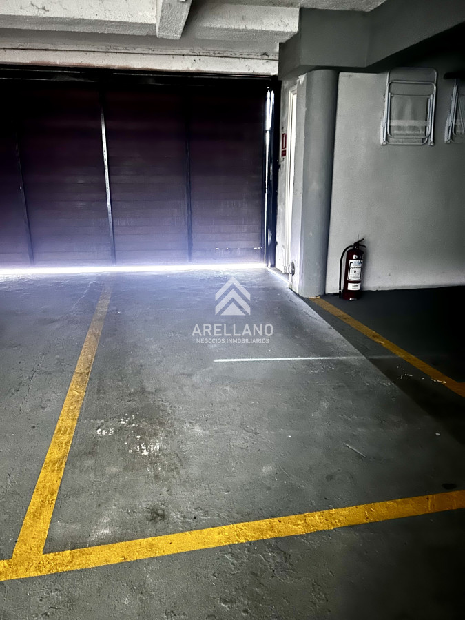 Apartamento ID.5919 - Venta apartamento 2 dormitorios amplia terraza con parrillero y vista al mar 