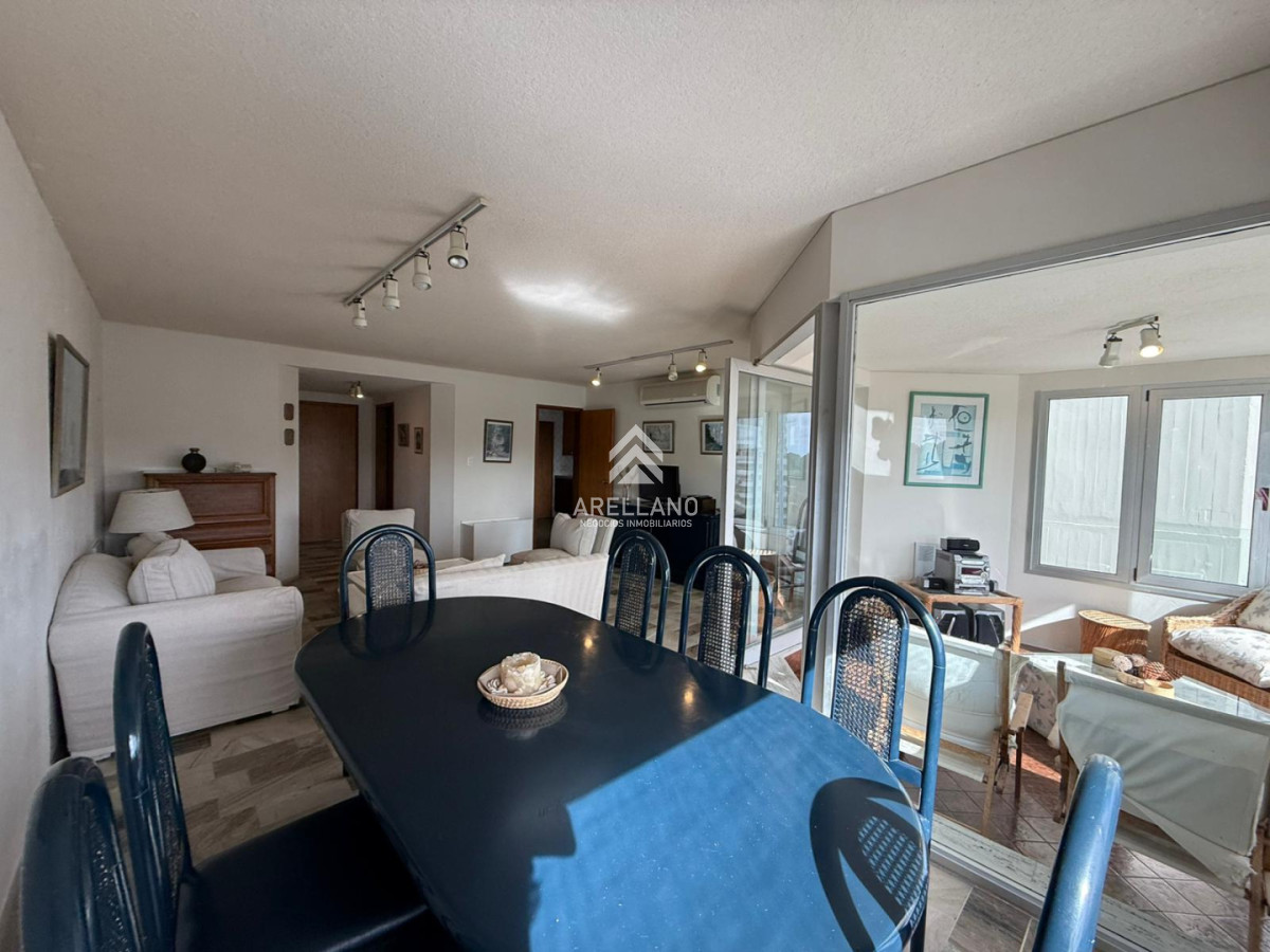 Apartamento ID.6255 - Venta apartamento 3 dormitorios 