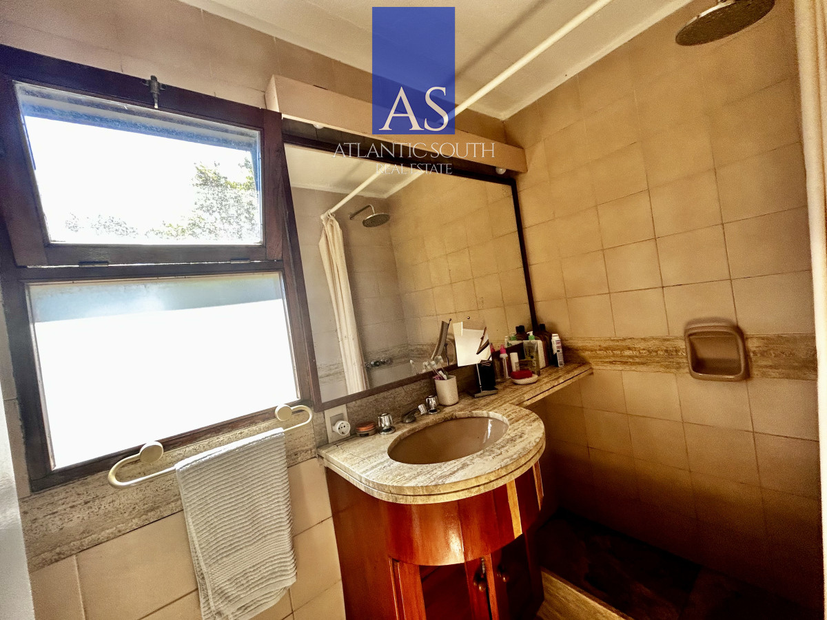 Casa ID.4217 - Casa de 3 dormitorios en Pinares, muy buena ubicación Punta del Este
