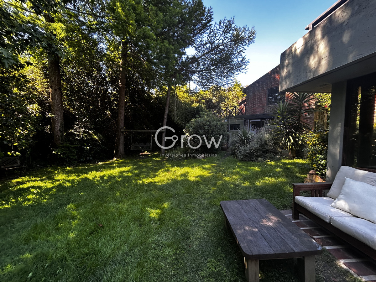 Casa ID.2407 - Casa en Pinares, muy buena ubicación  