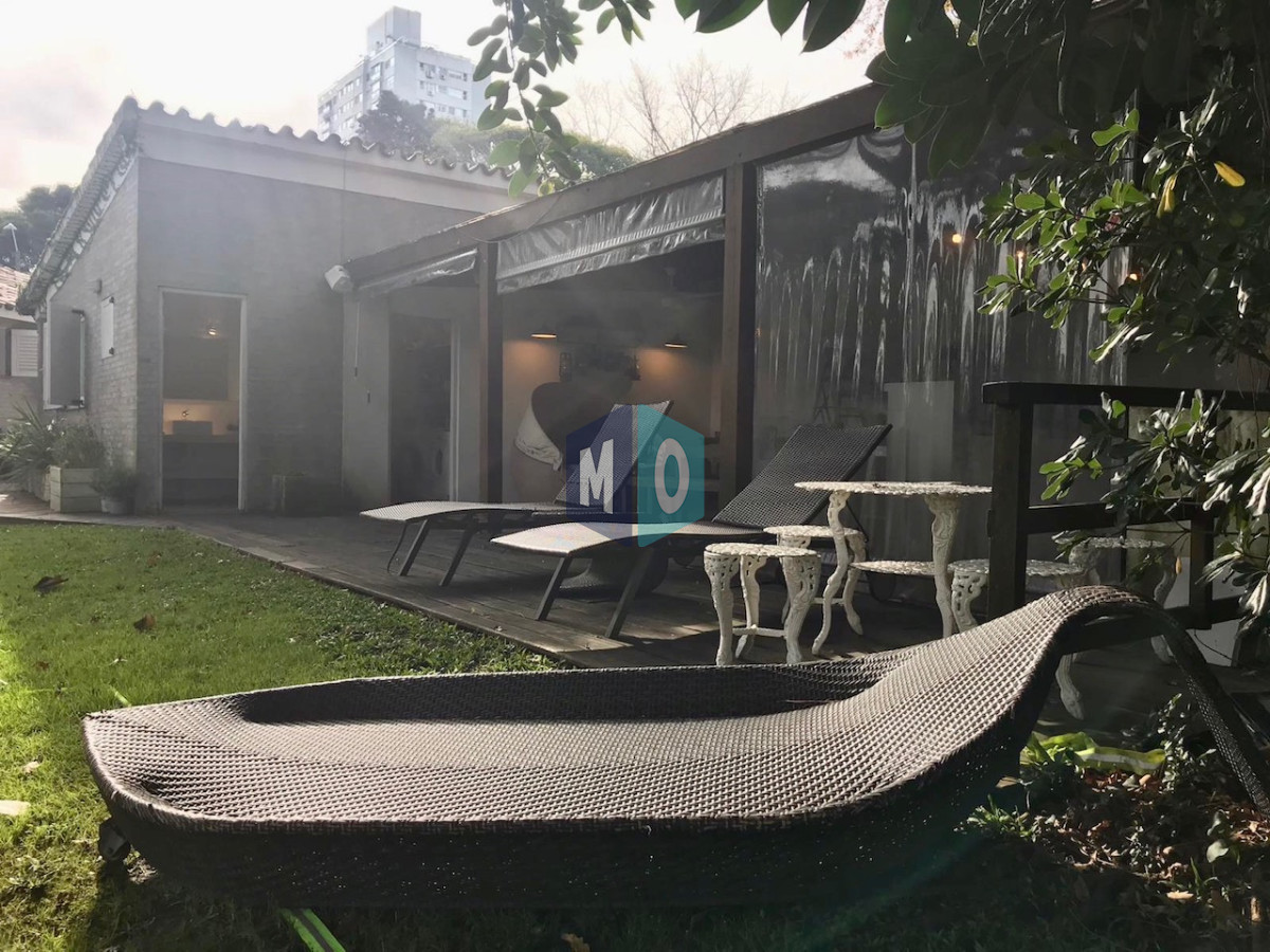 Casa ID.994 - Muy linda casa en la Mansa con piscina y barbacoa
