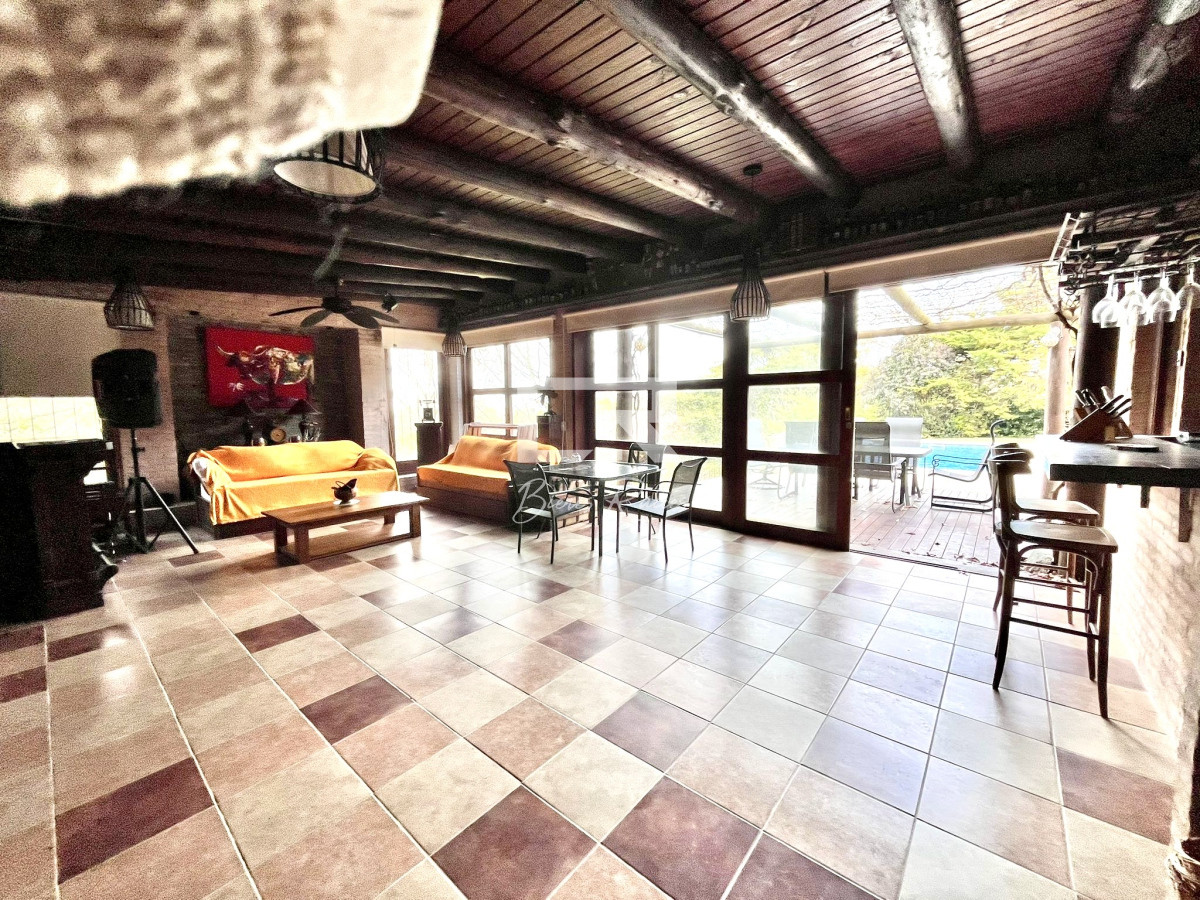 Casa ID.906 - Importante casa en Punta Ballena 