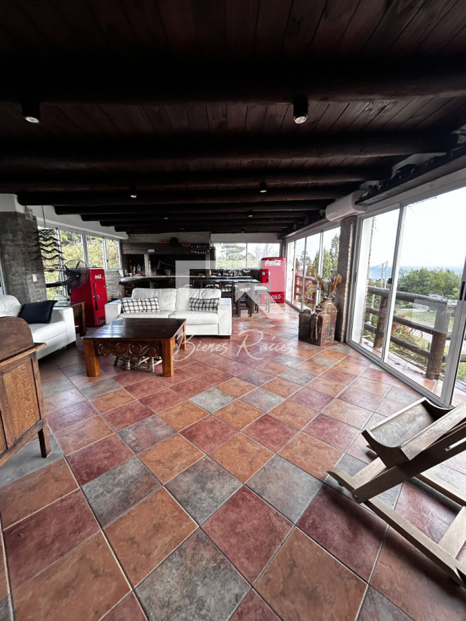 Casa ID.906 - Importante casa en Punta Ballena 