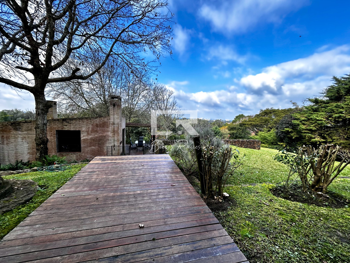 Casa ID.906 - Importante casa en Punta Ballena 