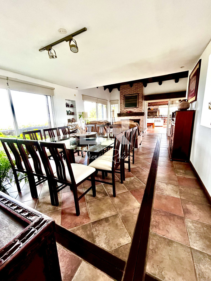 Casa ID.906 - Importante casa en Punta Ballena 