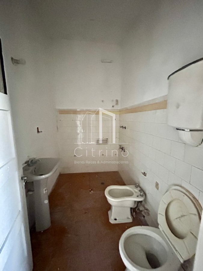 Local Comercial ID.1068 - Sobre la ruta - Excelente local en La Barra en alquiler anual