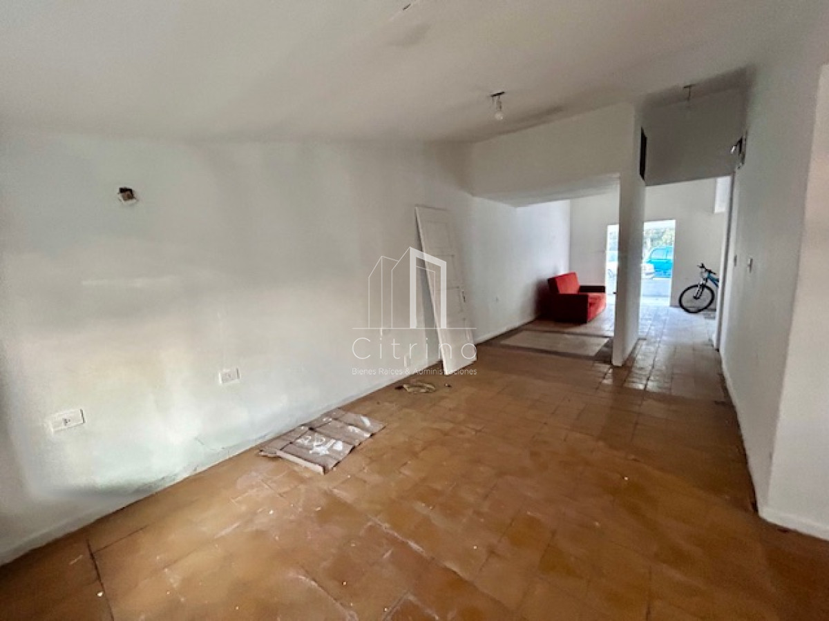 Local Comercial ID.1068 - Sobre la ruta - Excelente local en La Barra en alquiler anual