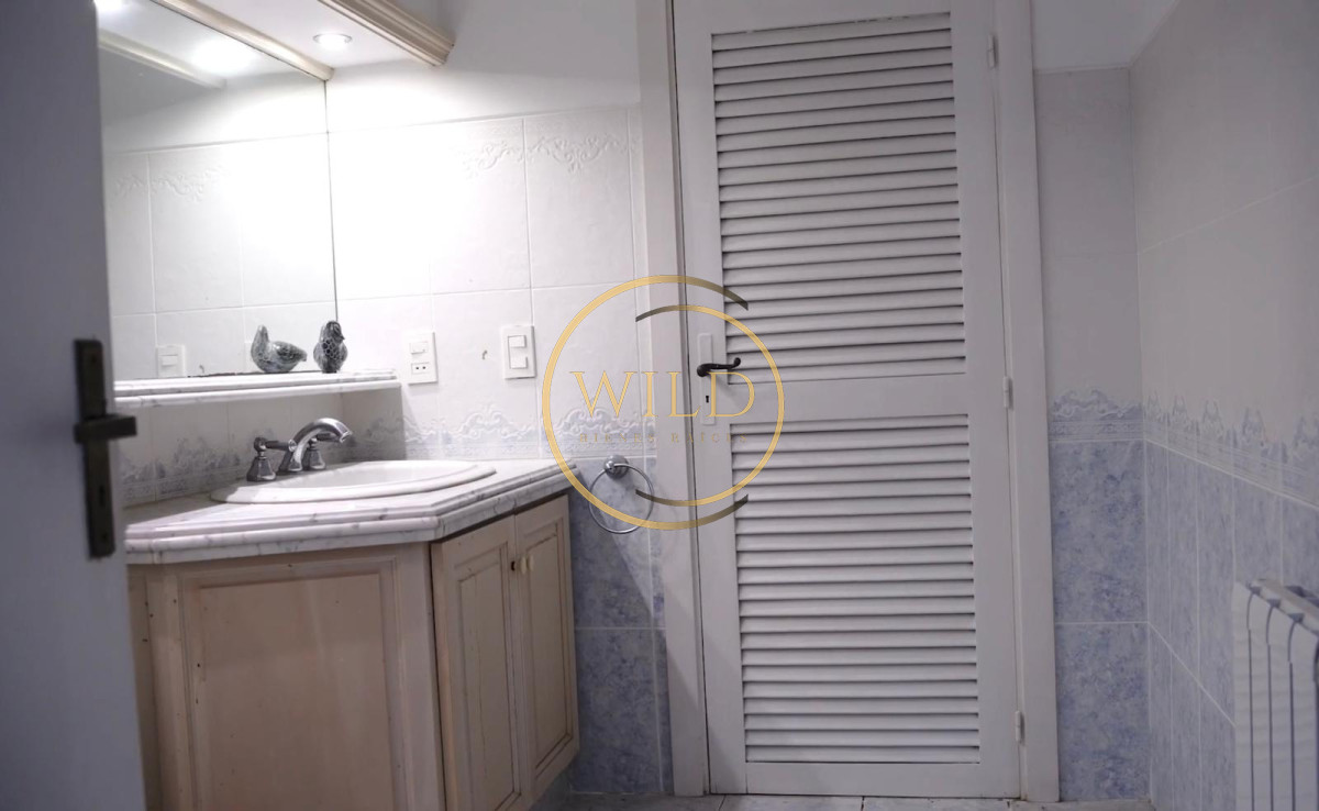 Casa ID.2598 - Gran casa de 5 dormitorios en venta en playa mansa 
