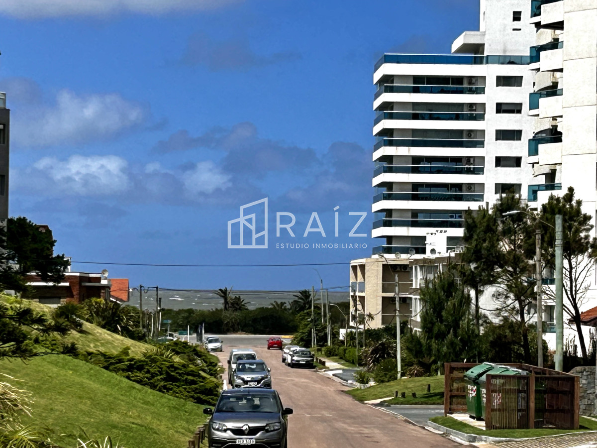 Apartamento ID.11526 - VENTA APARTAMENTO 2 DORMITORIOS PLAYA BRAVA