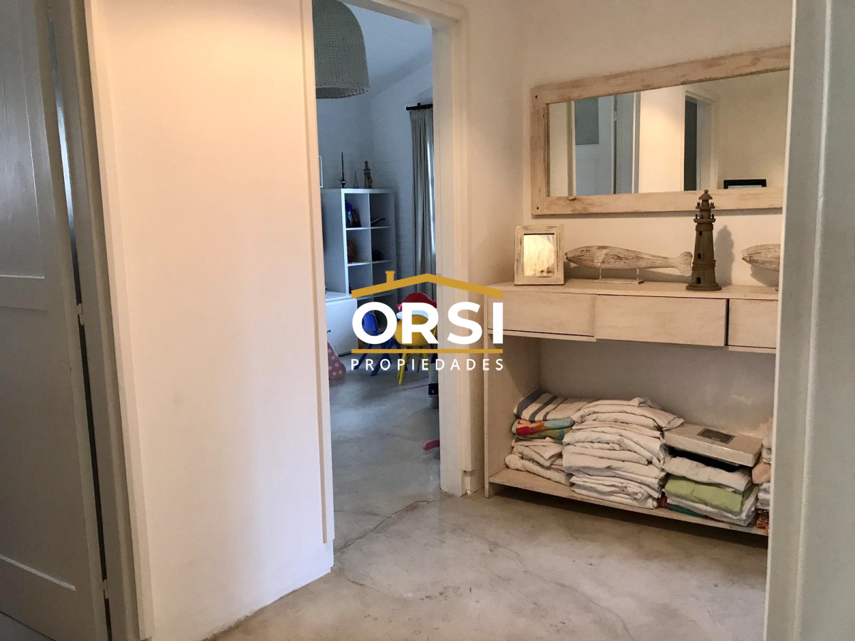Casa ID.269 - Muy linda casa en la Mansa con piscina y barbacoa