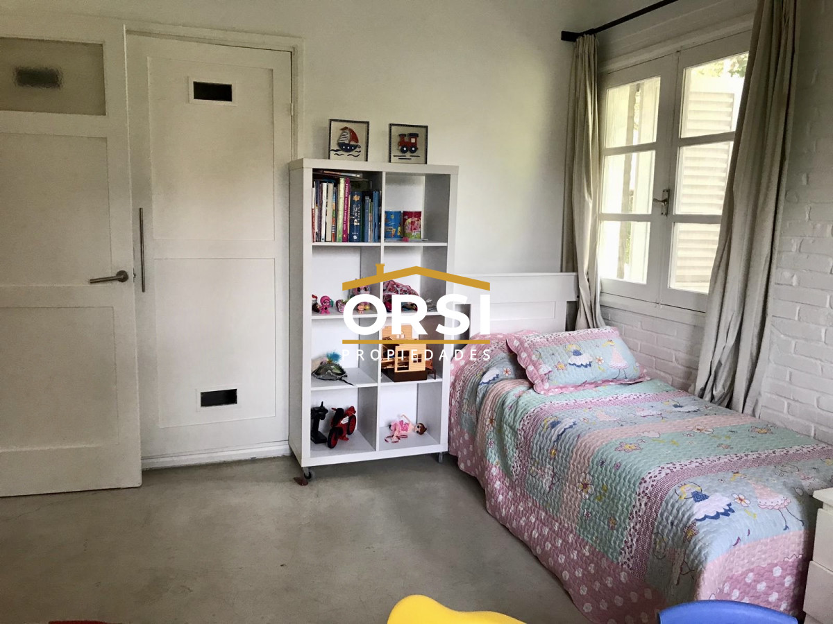 Casa ID.269 - Muy linda casa en la Mansa con piscina y barbacoa