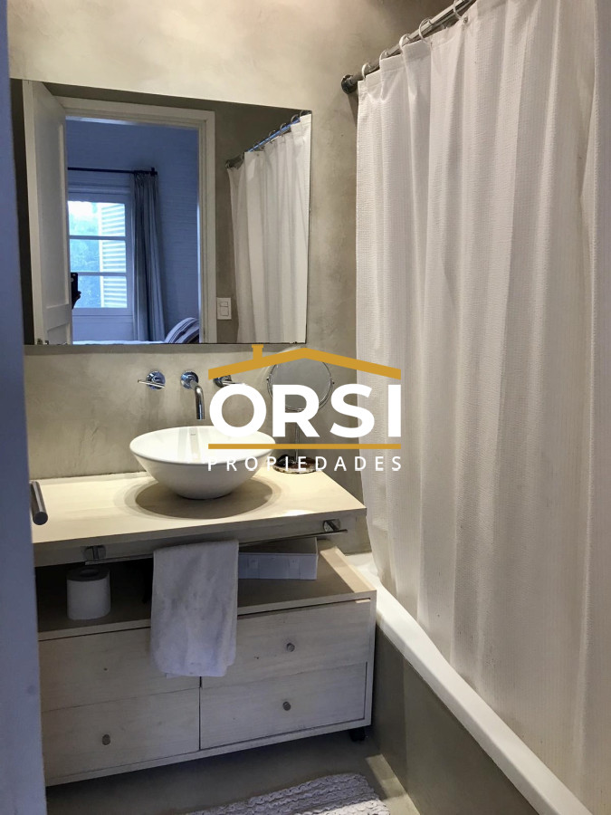 Casa ID.269 - Muy linda casa en la Mansa con piscina y barbacoa