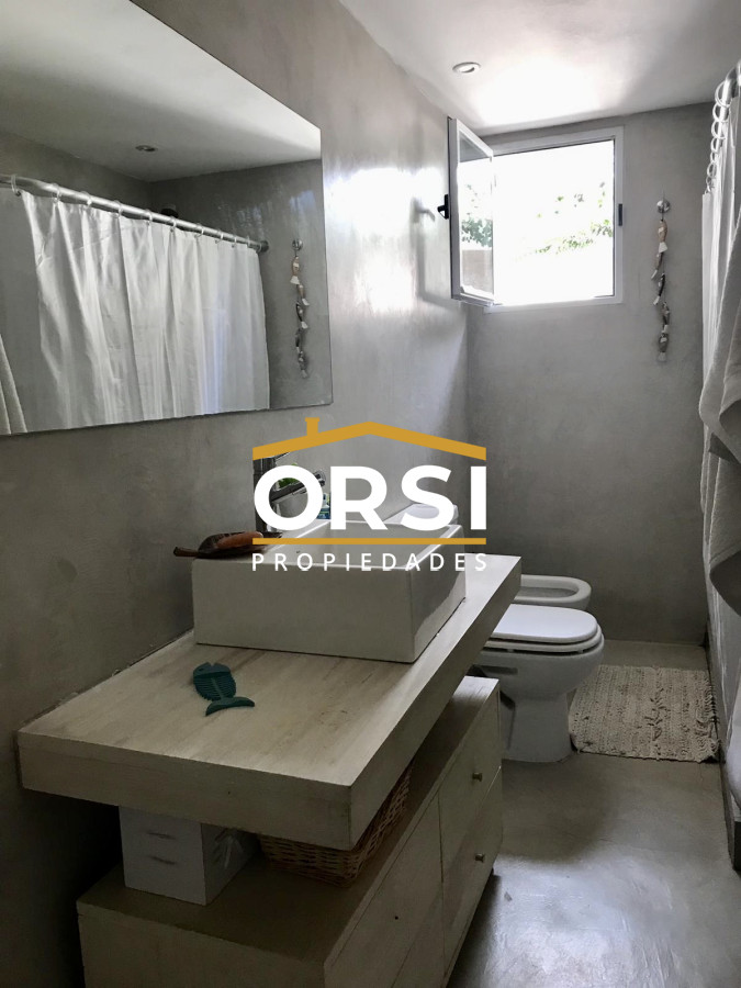 Casa ID.269 - Muy linda casa en la Mansa con piscina y barbacoa