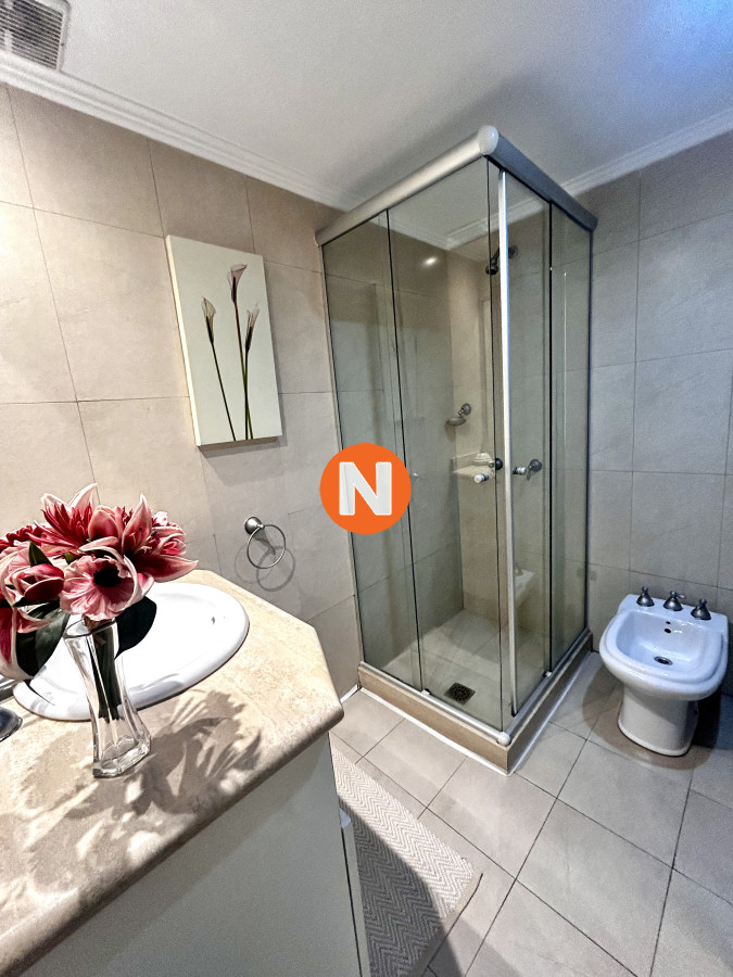 Apartamento Ref.225247 - Oportunidad !! con amplia terraza con parrillero y vista al mar 