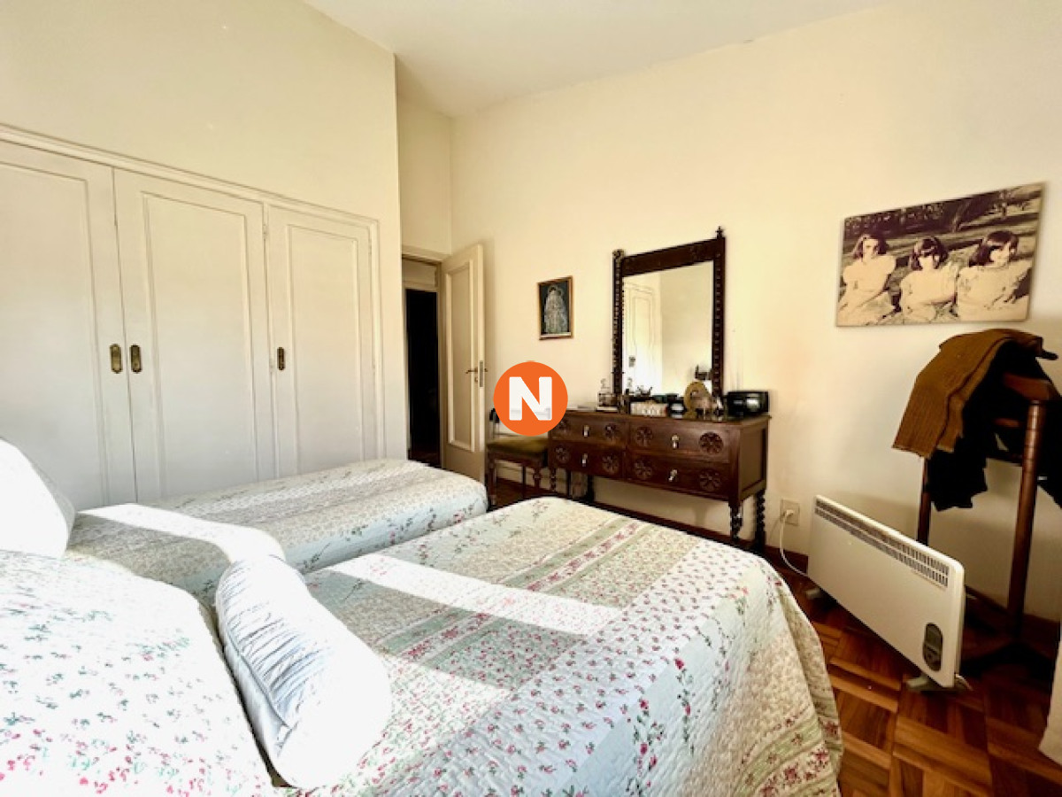 Casa Ref.223058 - Casa en venta en la Mansa, excelente ubicación 