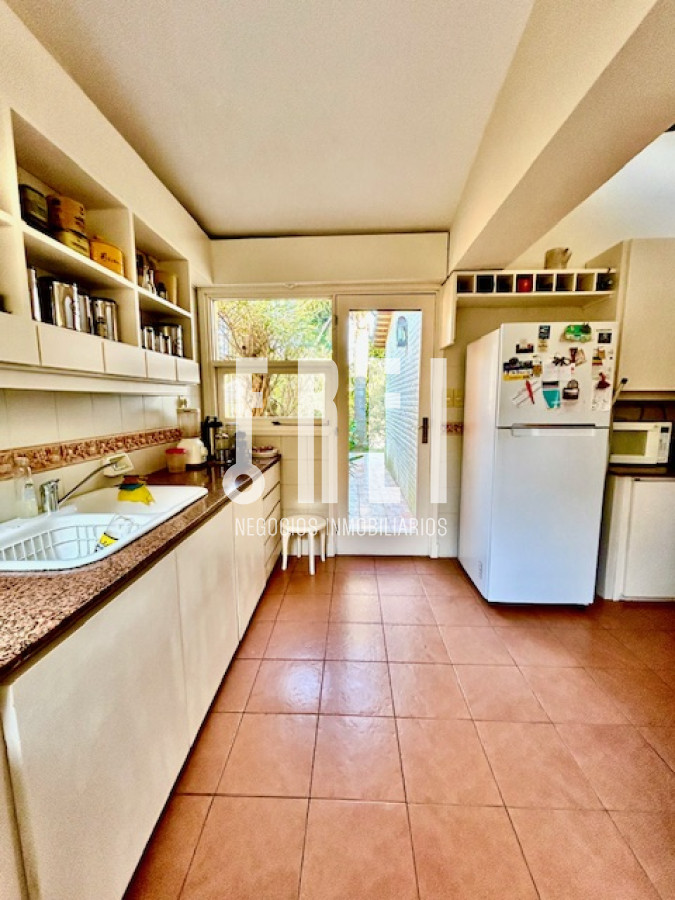 Casa ID.203 - Casa en venta en la Mansa, excelente ubicación 