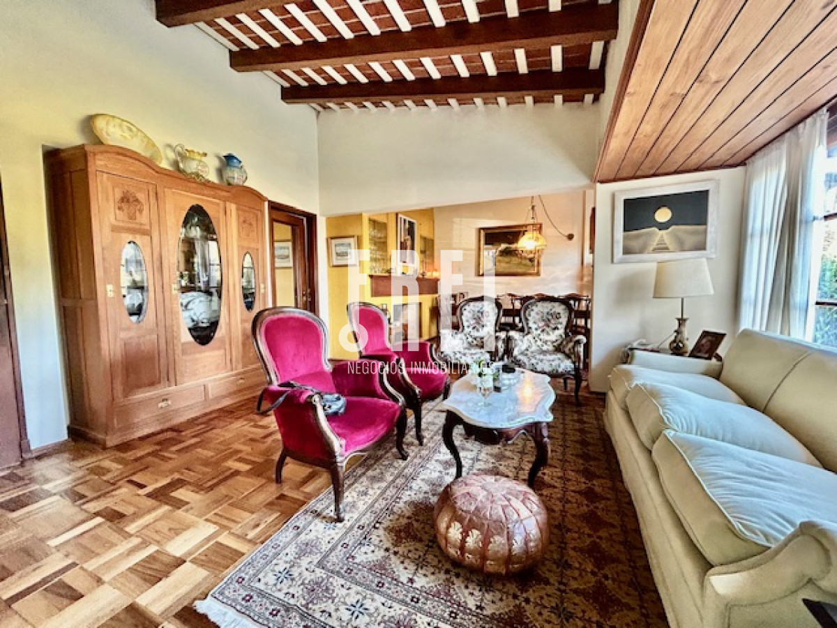 Casa ID.203 - Casa en venta en la Mansa, excelente ubicación 