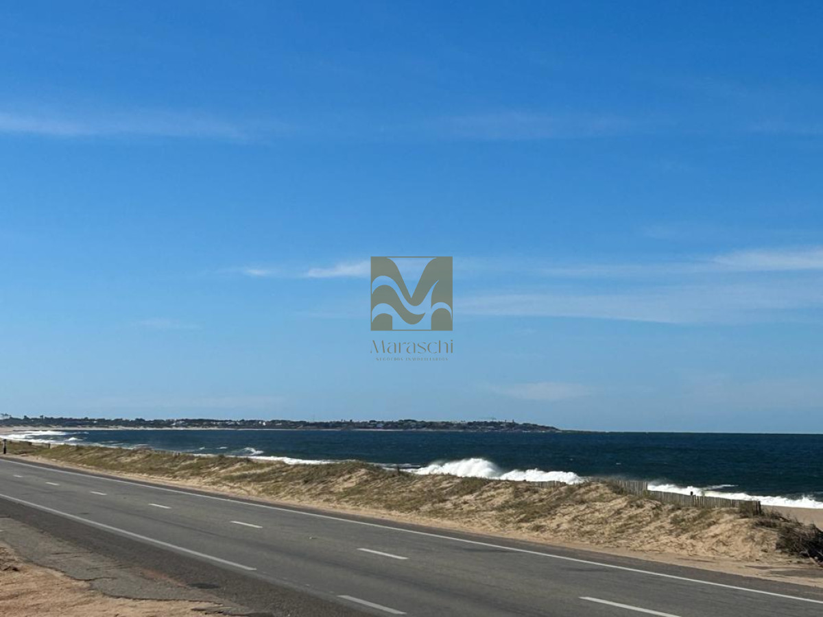 Terreno ID.520 - Terreno Primera línea en Santa Mónica