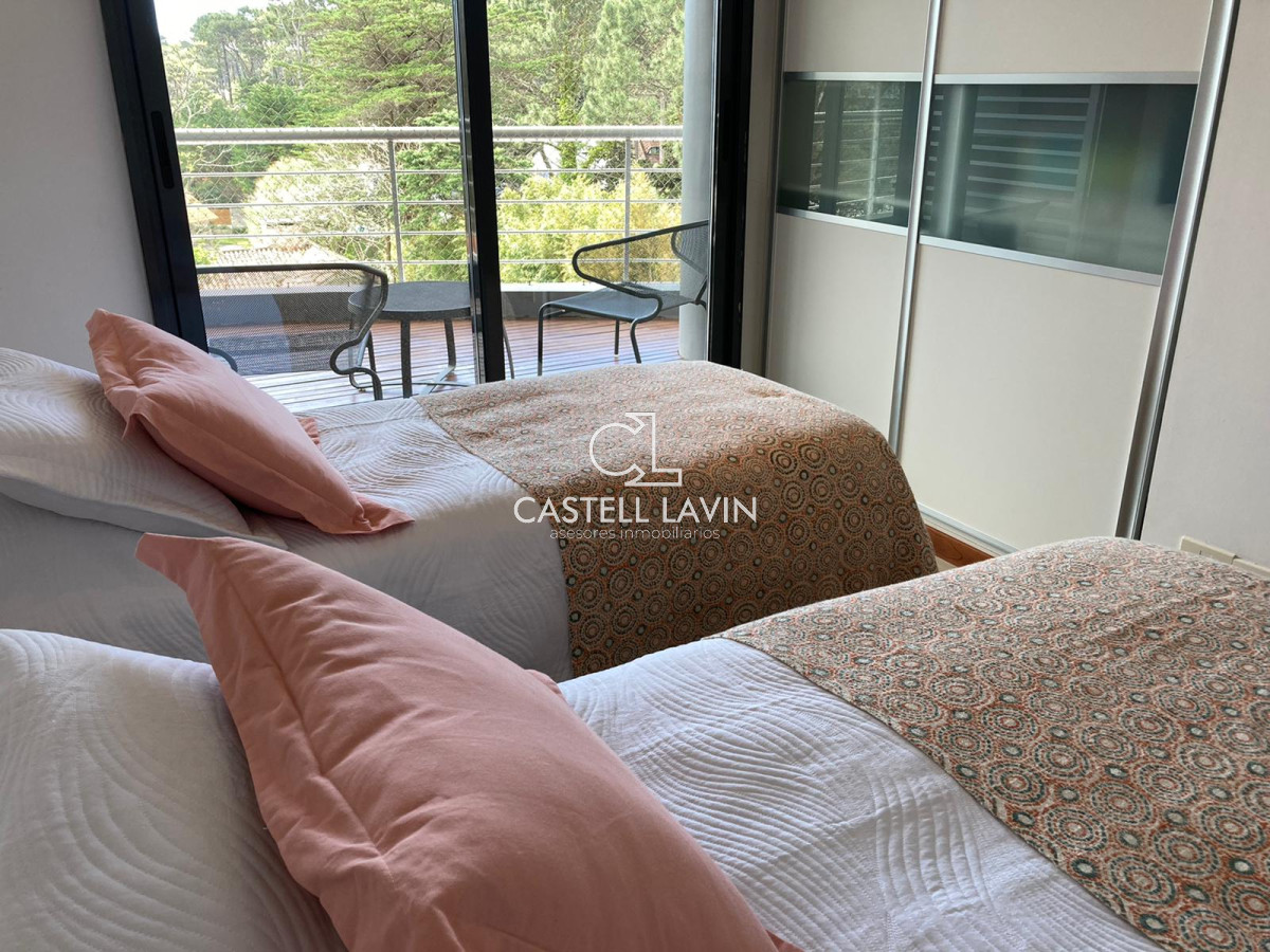 Apartamento ID.355 - Venta Apartamento con todos los servicios Roosevelt Punta del Este