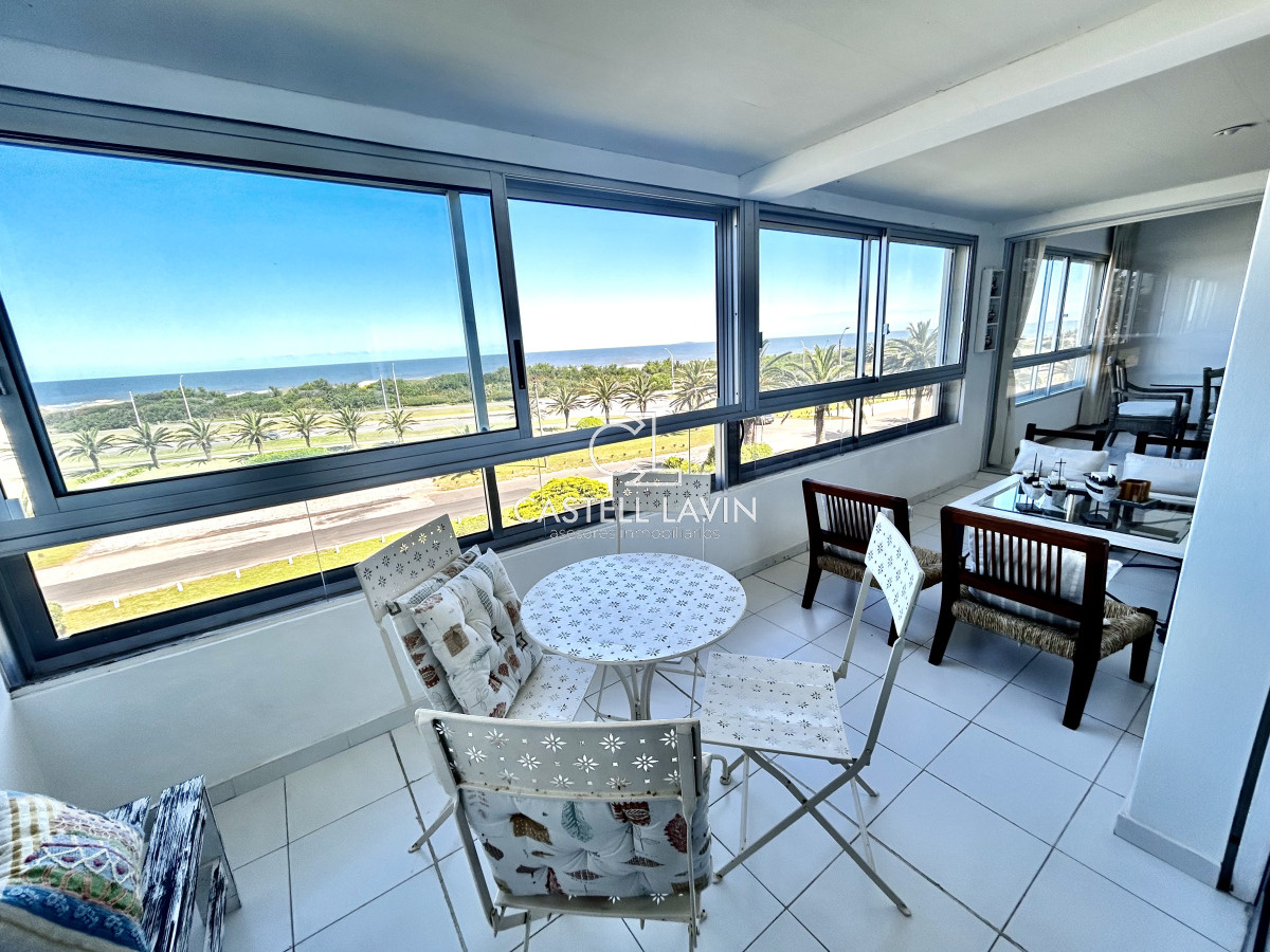 Apartamento ID.326 - Venta Apartamento frente al mar 3 Dormitorios Playa Brava Punta del Este